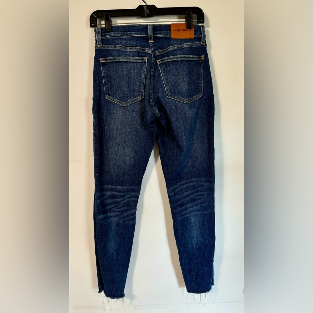 Lucky Brand π Ava Mid Rise Distressed Skinny Size 4 - Picture 3 of 15